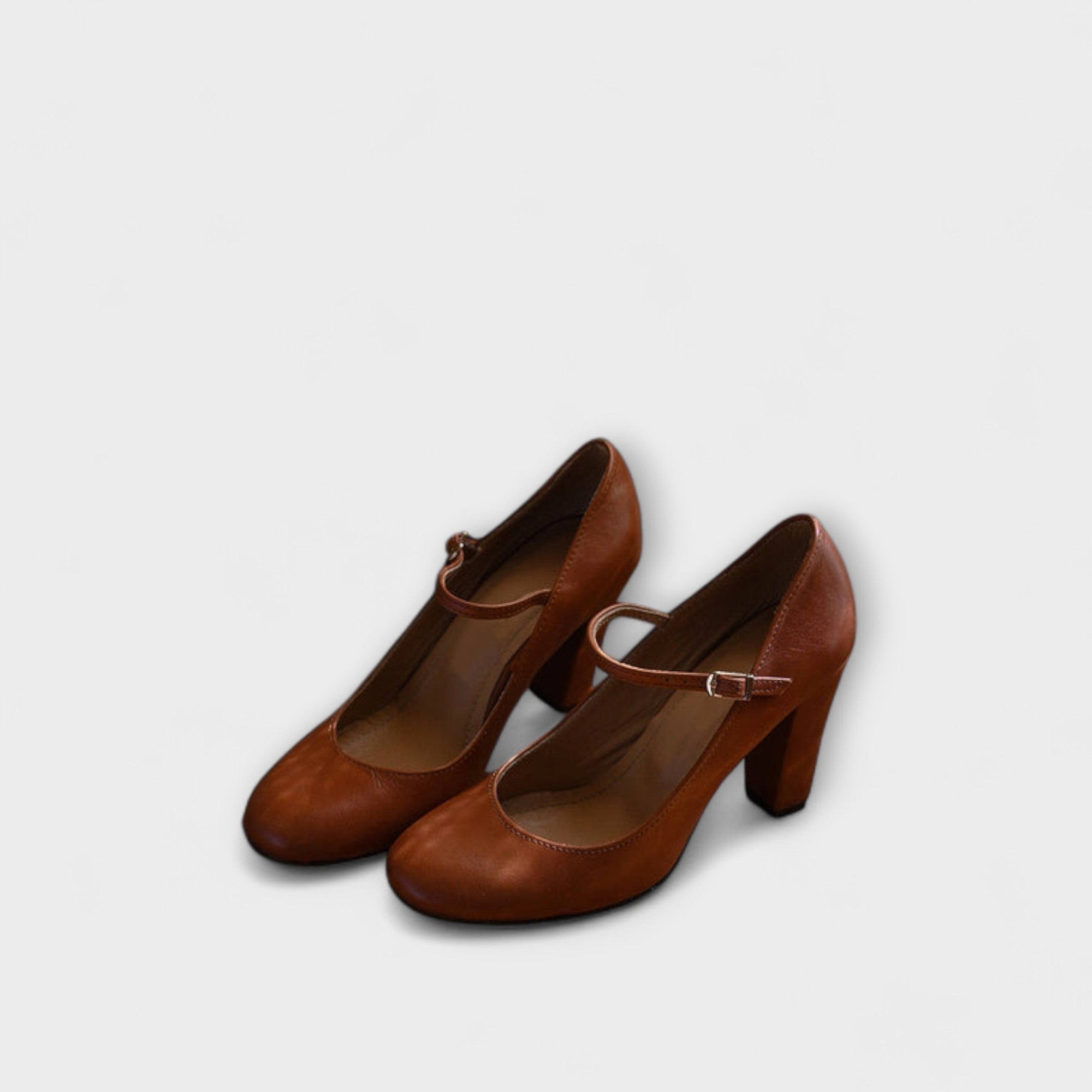 Bravina – Moderní Mary Jane s elegantním stylem